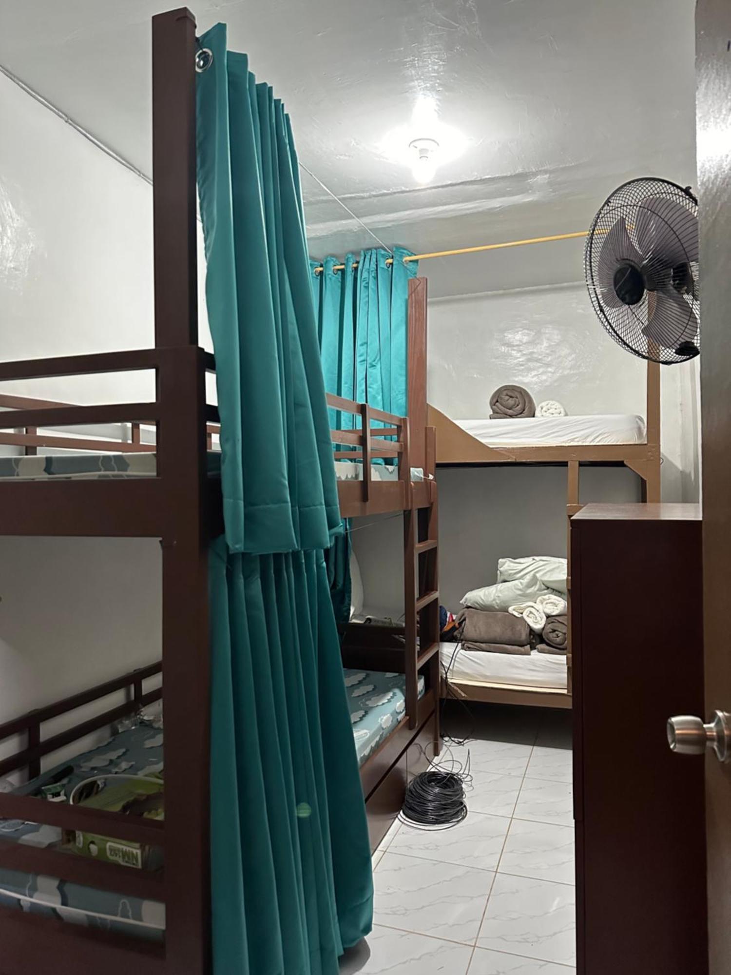 Malapascua Budget Inn Bagian luar foto