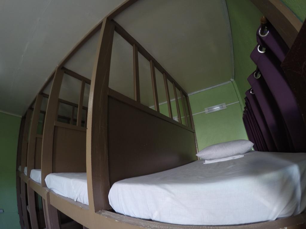 Malapascua Budget Inn Bagian luar foto