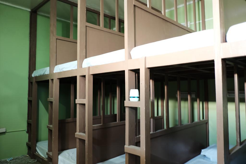 Malapascua Budget Inn Bagian luar foto