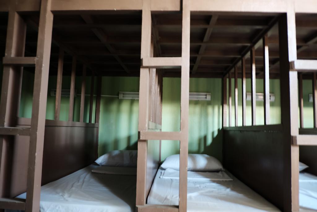 Malapascua Budget Inn Bagian luar foto