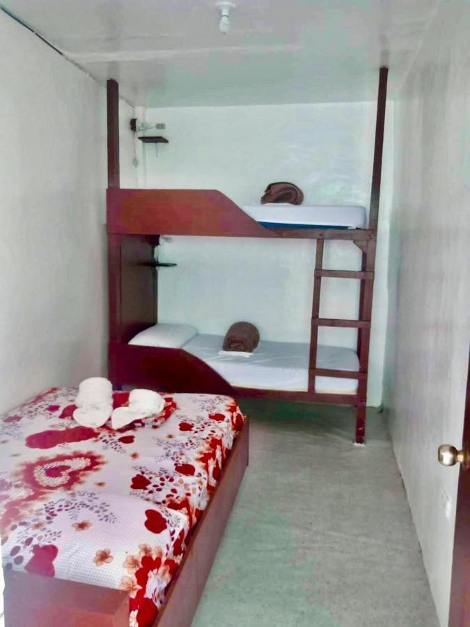 Malapascua Budget Inn Bagian luar foto
